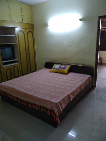 Bedroom in 2 BHK Builder Floor at Lajpat Nagar – for Rent