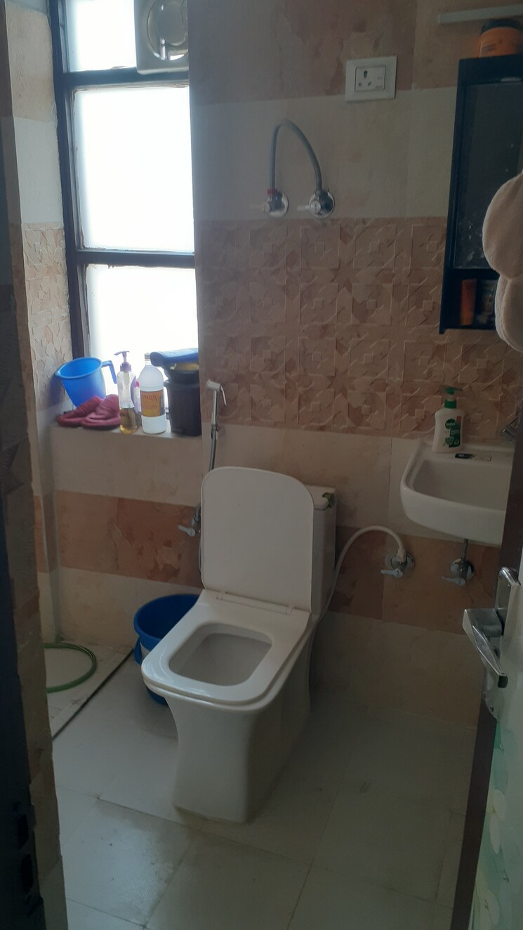 Attached Bathroom, kundli 4 Bedroom 2230 Sq.Ft. Apartment In Kundli Sonipat 7857462