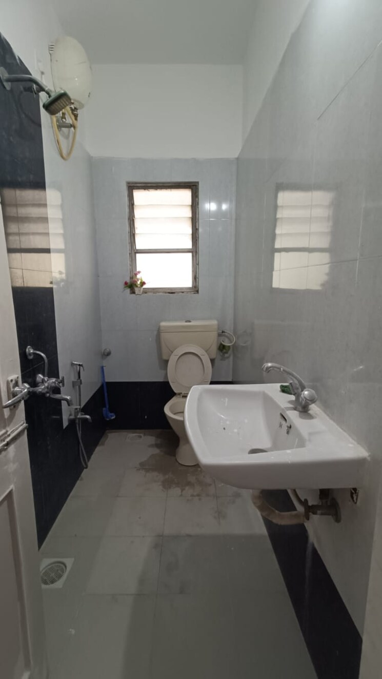 Attached Bathroom, atur-park 2 Bedroom 1120 Sq.Ft. Apartment In Koregaon Pune 7857464