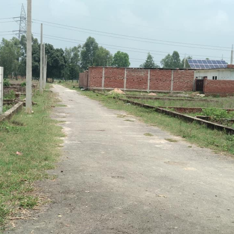 Plot For Resale in Wazirganj Lucknow  7857477