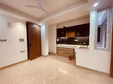 Room in 1 BHK Apartment at Khandeshwar – for Sale