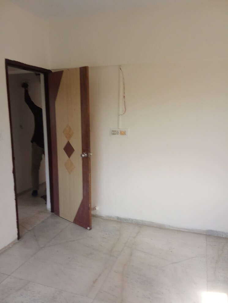 Room, rustomjee-regal 2 Bedroom 820 Sq.Ft. Apartment In Dahisar West Mumbai 7857516