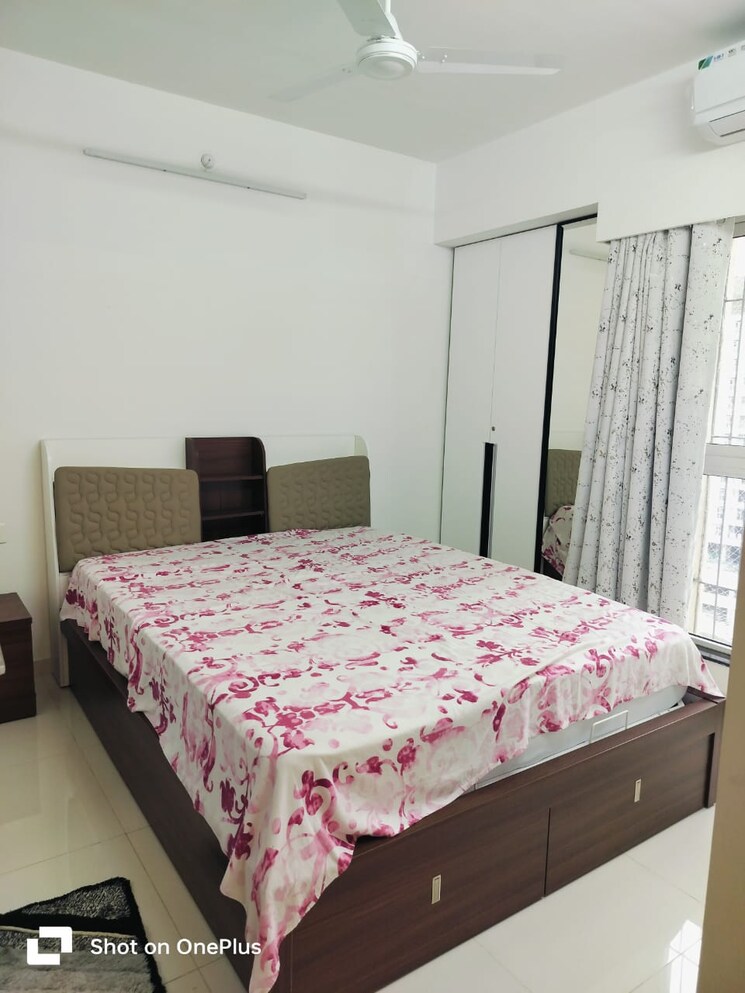 Bedroom, godrej-emerald 3 Bedroom 1033 Sq.Ft. Apartment In Ghodbunder Road Thane 7857671