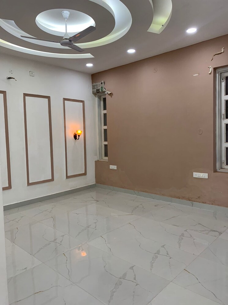 Room, pc-treasure-valley 3 Bedroom 2585 Sq.Ft. Apartment In East Canal Road Dehradun 7857677
