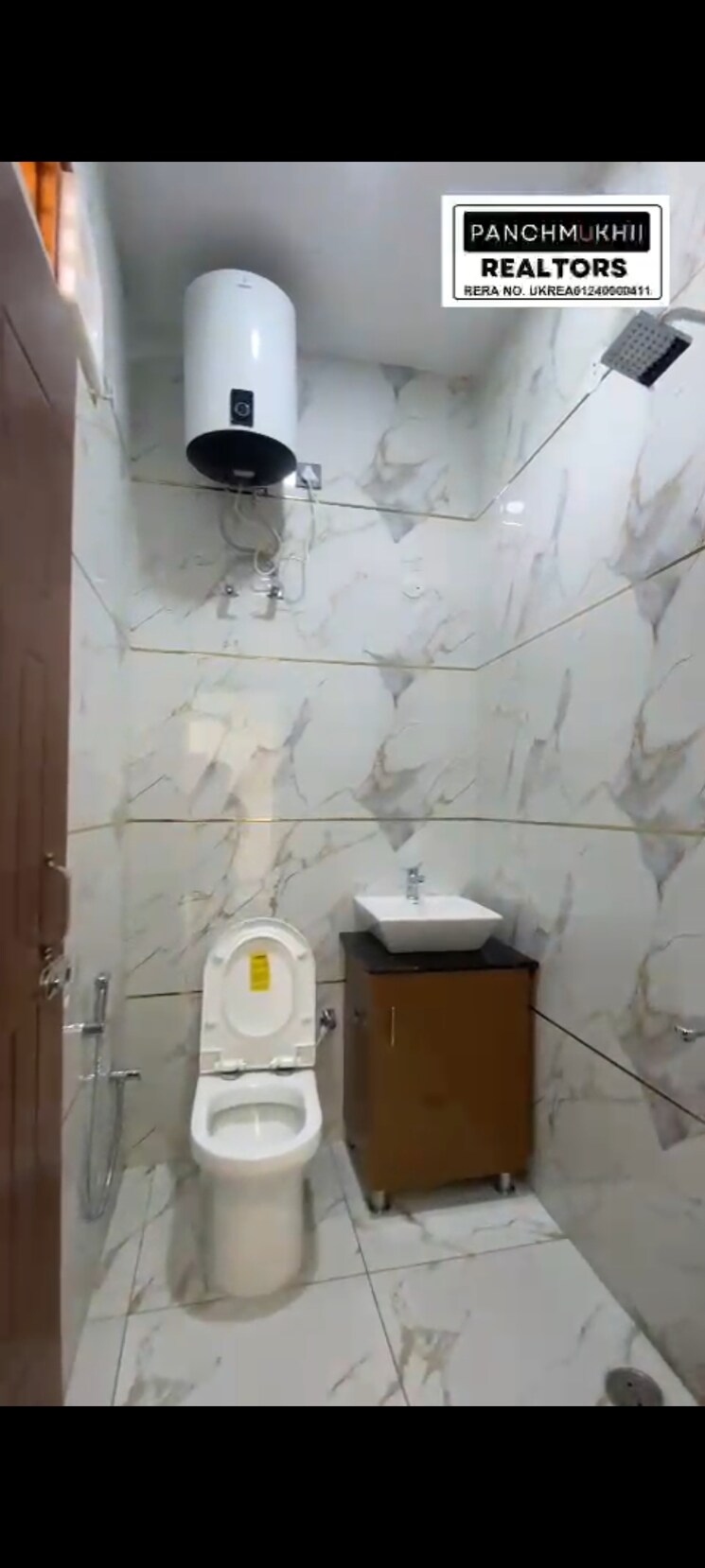 Bathroom, aman-luxury-apartments 3 Bedroom 1250 Sq.Ft. Builder Floor In Sahastradhara Road Dehradun 7857773