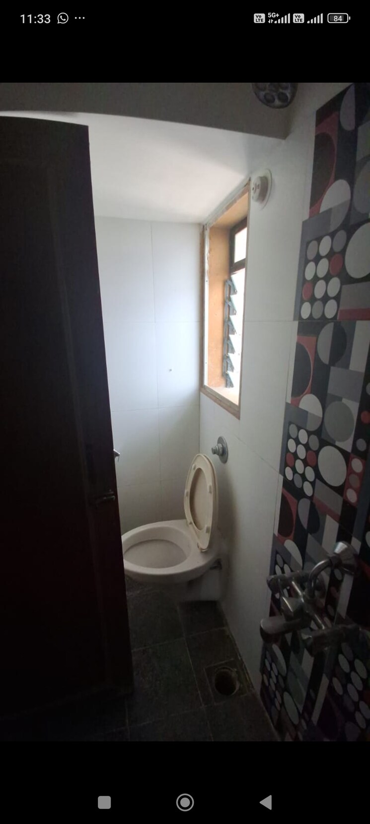 Bathroom, puranik-hometown 2 Bedroom 700 Sq.Ft. Apartment In Ghodbunder Road Thane 7857797