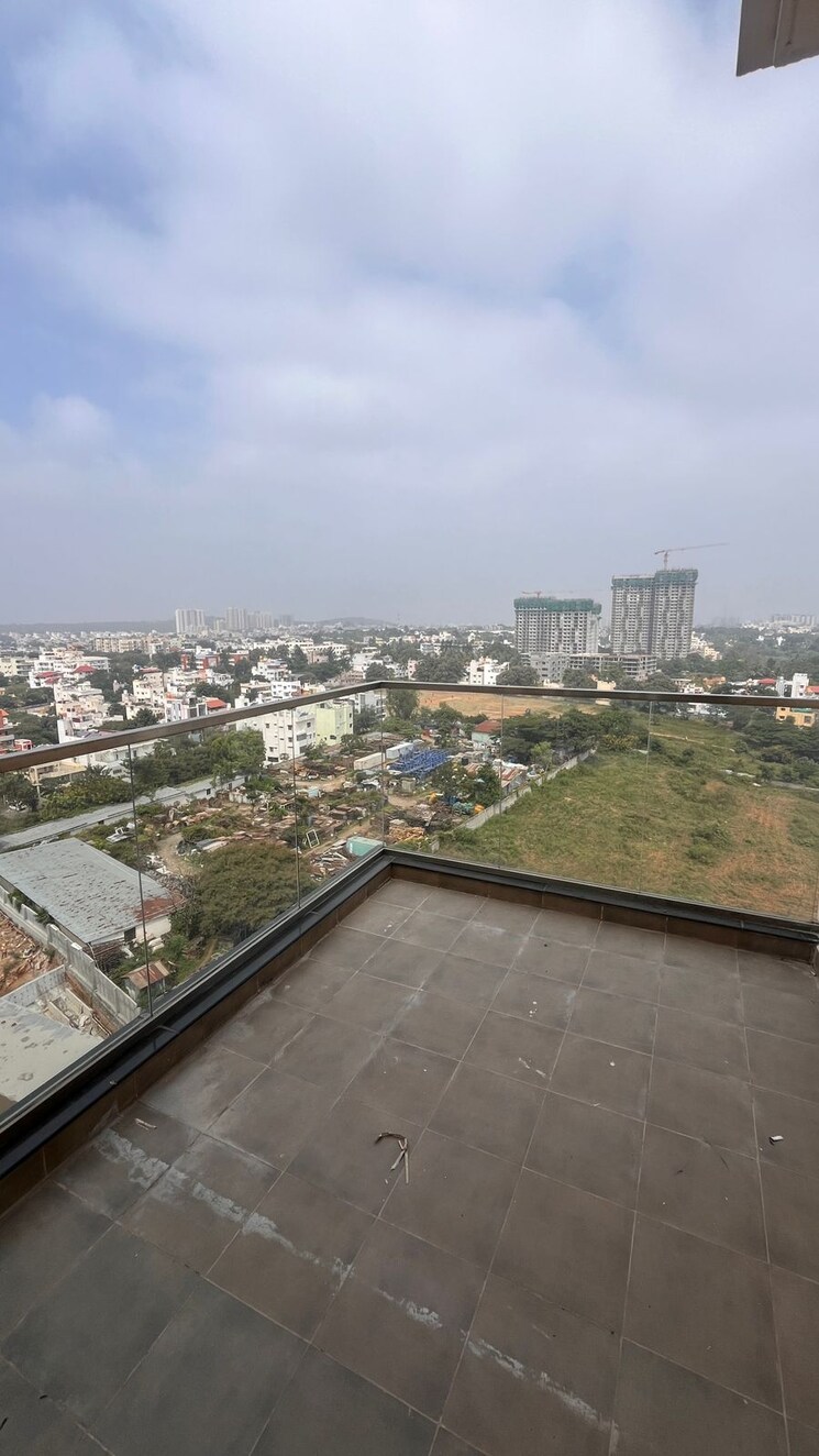 Swimming Pool, provident-park-square 1.5 Bedroom 788 Sq.Ft. Apartment In Kanakapura Road Bangalore 7857903