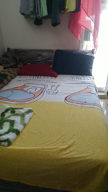 Bedroom in 5 BHK Apartment at Hiranandani Estate, Ghodbunder Road – for Sale