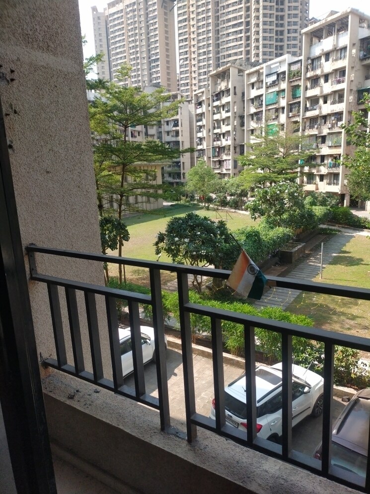Balcony, raunak-city-sector-4 2 Bedroom 950 Sq.Ft. Apartment In Kalyan West Thane 7858043