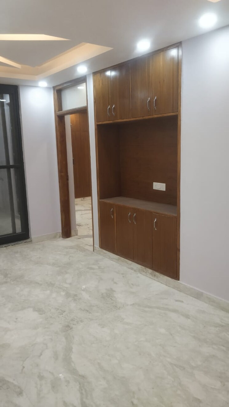 Room, sector 11 dwarka 4 Bedroom 2200 Sq.Ft. Builder Floor In Sector 11 Dwarka Delhi 7858145