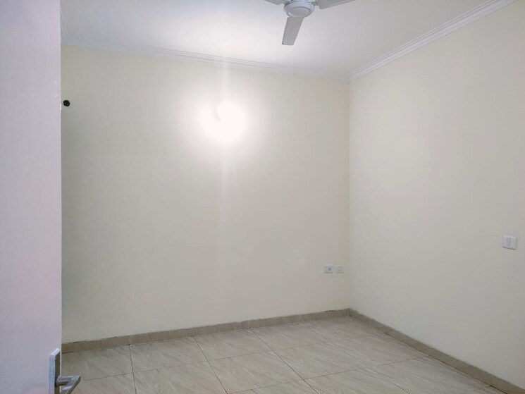 Room, galaxy-north-avenue 2 Bedroom 920 Sq.Ft. Apartment In Gaur City 2  Greater Noida 7858150