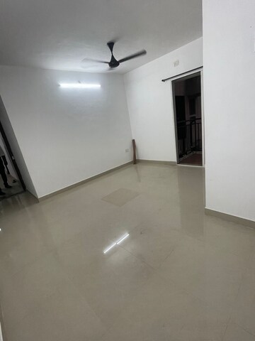 Room in 1 BHK Apartment at DB Orchid Ozone, Dahisar East – for Sale