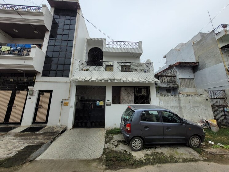 Exterior View, lda colony 5 Bedroom 1500 Sq.Ft. Independent House In Lda Colony Lucknow 7858420