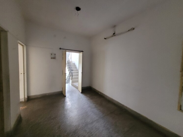 Room, lda colony 5 Bedroom 1500 Sq.Ft. Independent House In Lda Colony Lucknow 7858420