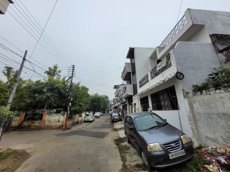 Exterior View, lda colony 5 Bedroom 1500 Sq.Ft. Independent House In Lda Colony Lucknow 7858420