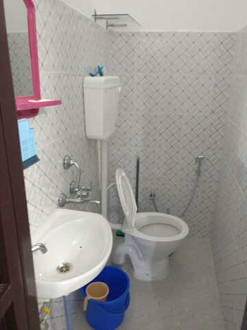 Bathroom in 1 RK Apartment at Defence Colony – for Rent