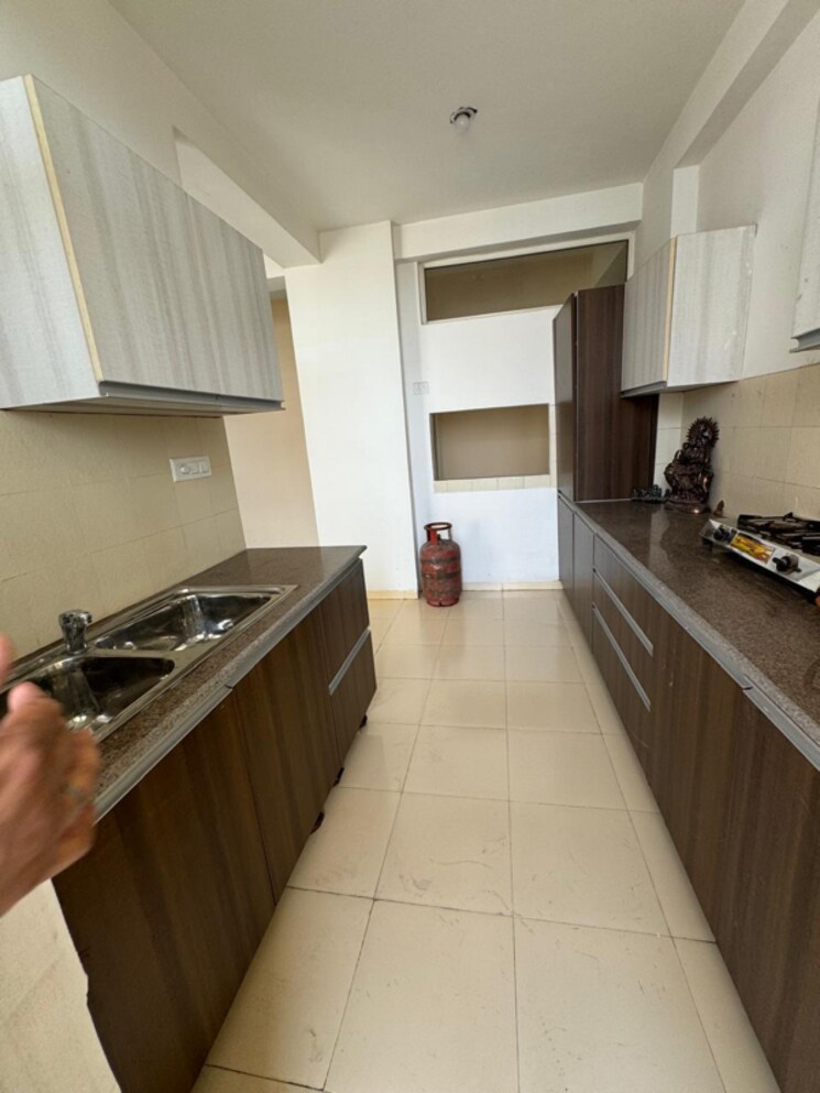 Kitchen, sushma-elite-cross 4 Bedroom 2300 Sq.Ft. Penthouse In Dhakoli Zirakpur 7858463