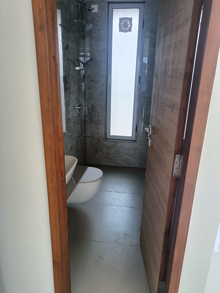Attached Bathroom, uct-unique-exotica 3 Bedroom 1190 Sq.Ft. Apartment In Dadar East Mumbai 7858547