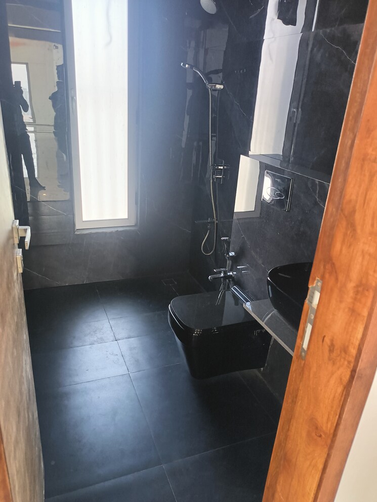 Bathroom, uct-unique-exotica 3 Bedroom 1190 Sq.Ft. Apartment In Dadar East Mumbai 7858547