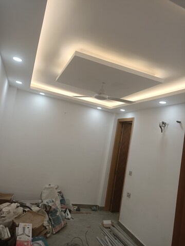 Bedroom in 3 BHK Builder Floor at Govindpuri – for Sale
