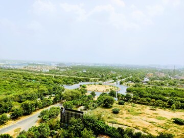 Studio Apartment For Rent in Supertech Czar Suites, Omicron I Greater Noida