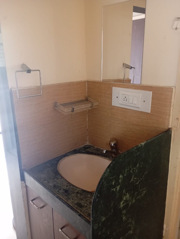 Bathroom, vision-harmony-homes 2 Bedroom 900 Sq.Ft. Apartment In Pimple Nilakh Pune 7858634