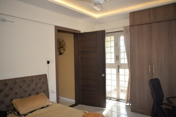Living Room in 6+ BHK Independent House at Khese Park – for Sale