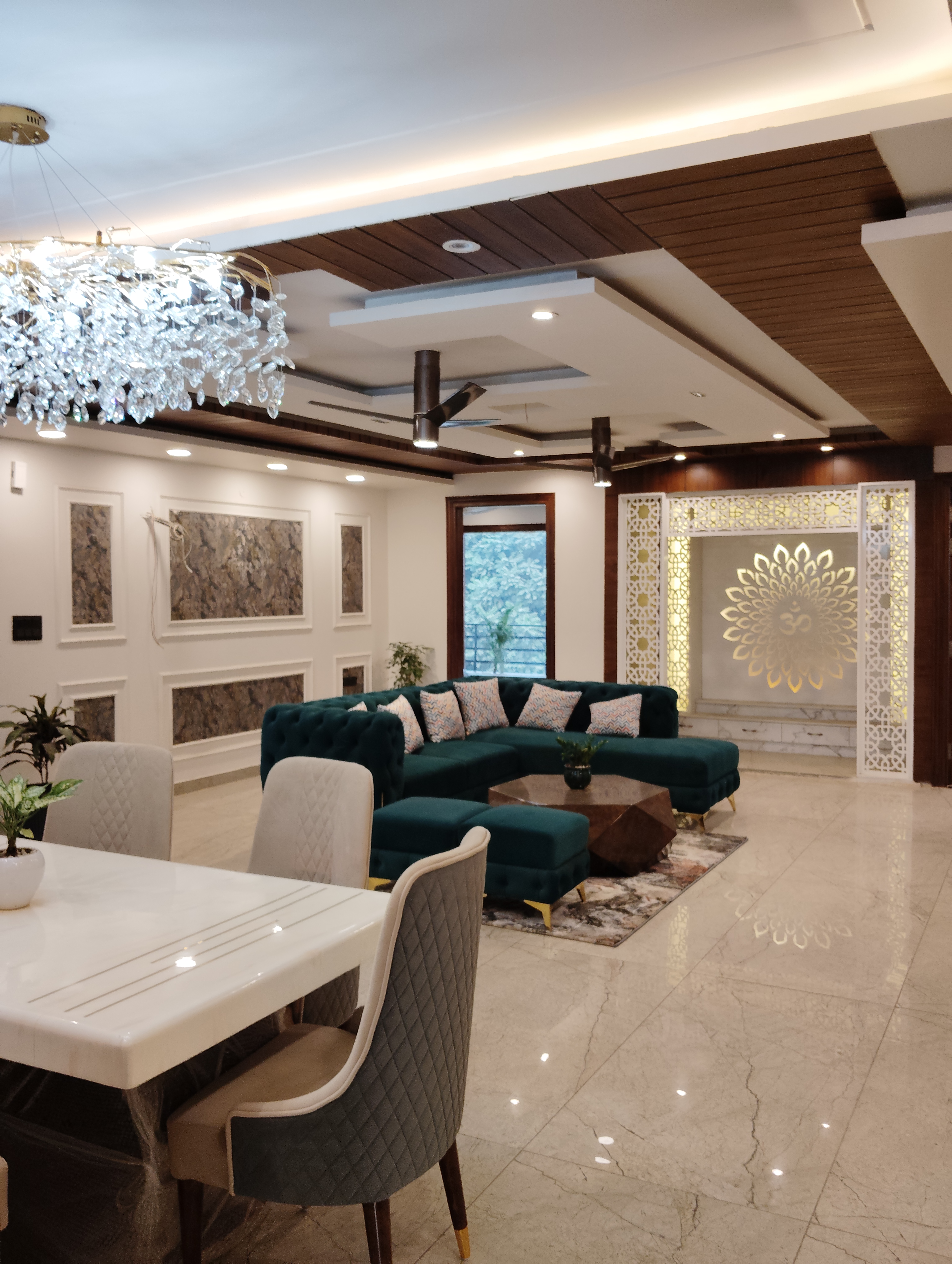 4 BHK + Pooja Room,Servant Room Builder Floor For Sale in Sector 85