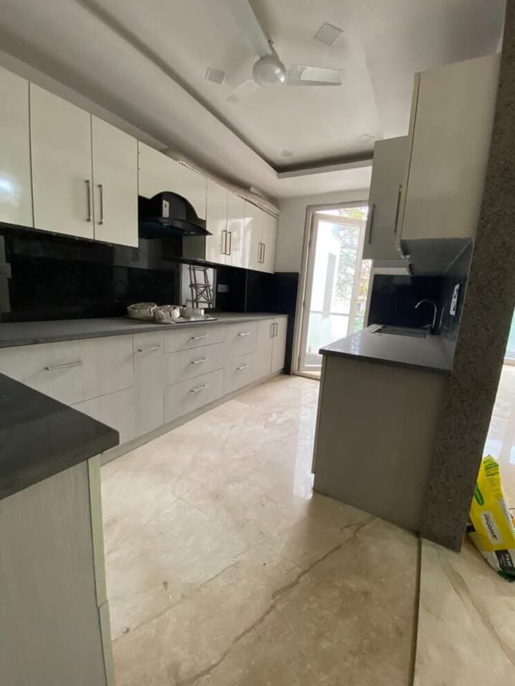 Kitchen, sobha-altus 3 Bedroom 3045 Sq.Ft. Apartment In Sector 106 Gurgaon 7858993