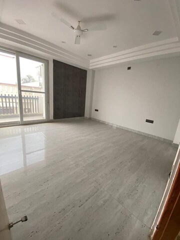 Room in 3 BHK Apartment at Sobha Altus, Sector 106 – for Sale