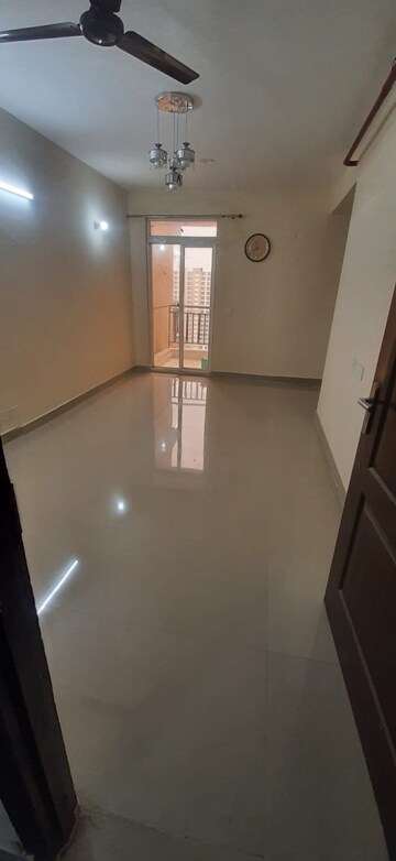 2 BHK Apartment For Rent in Jaipuria Sunrise Greens, Ahinsa Khand 1
