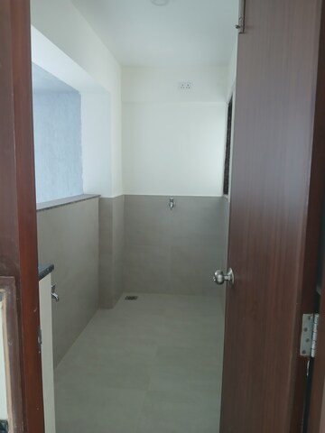 Bathroom in 3.5 BHK Apartment at Mantra Sky Homes, Magarpatta City – for Sale