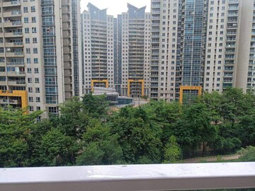 2 BHK Apartment For Rent in Amanora Aspire Towerss, Hadapsar
