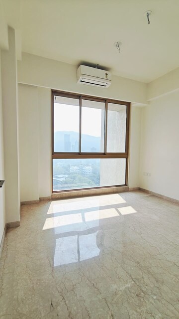 Bedroom in 3 BHK Apartment at Chembur – for Rent
