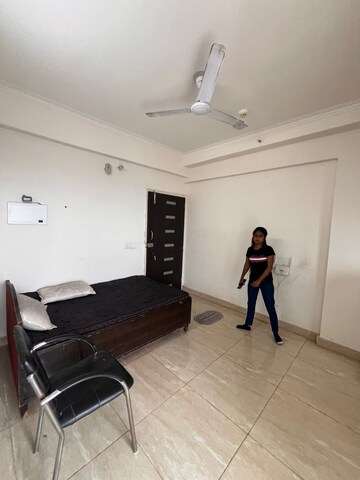 Master Bedroom in 2.5 BHK Apartment at VVIP Homes Meridian Tower, Sector 4 Greater Noida – for Sale