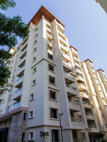 2 BHK Apartment For Rent in Greenmark Mayfair Apartments, Tellapur