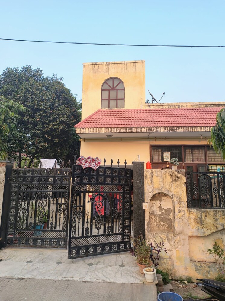 Exterior View, omega ii greater noida 3 Bedroom 2000 Sq.Ft. Independent House In Omega Ii Greater Noida Greater Noida 7853928