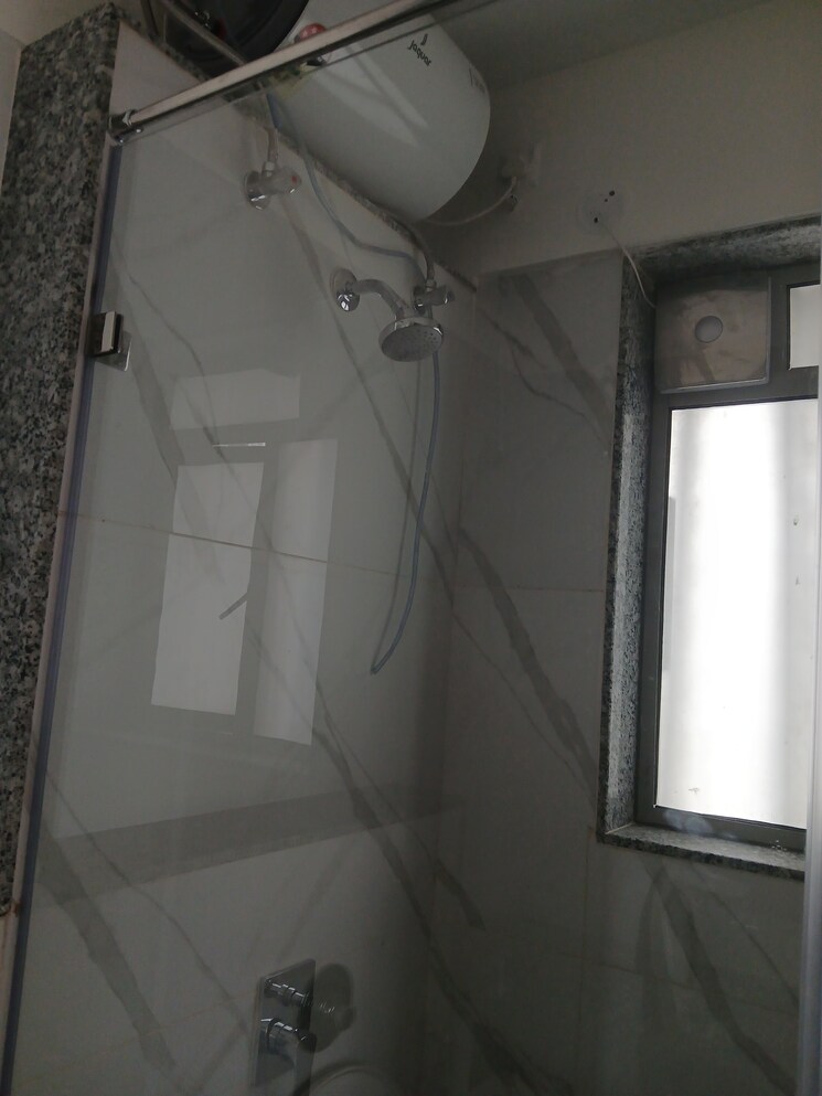 Bathroom, dosti-greenscape 3 Bedroom 924 Sq.Ft. Apartment In Hadapsar Pune 7859690