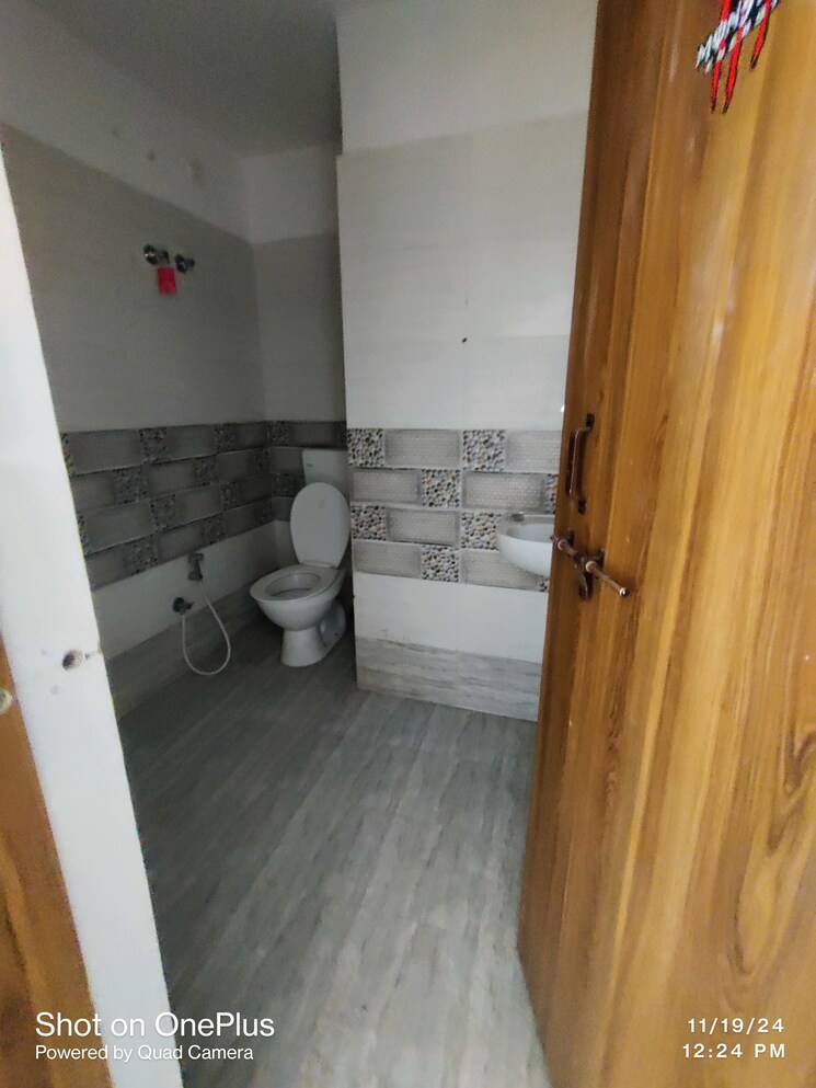 Bathroom, jatkhedi 3 Bedroom 1600 Sq.Ft. Penthouse In Jatkhedi Bhopal 7859774