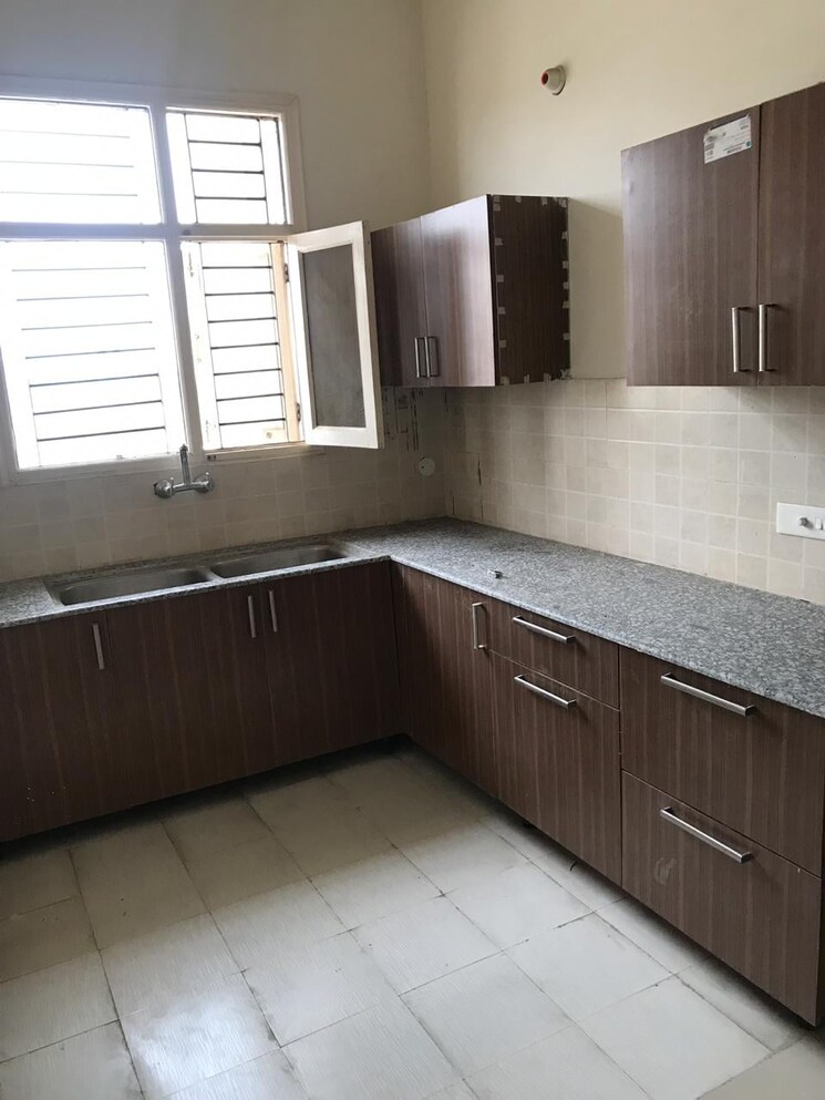 Kitchen, jaipurias-sunrise-greens-zirakpur 3 Bedroom 1747 Sq.Ft. Apartment In Vip Road Zirakpur 7859775