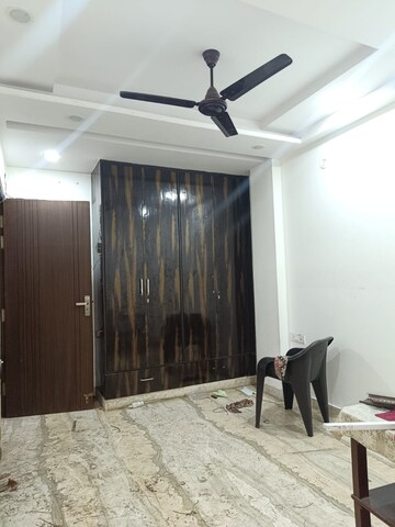 2 BHK Builder Floor For Rent in Paschim Vihar Delhi  7859915