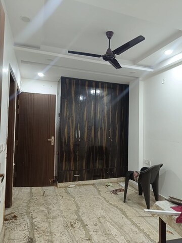 2 BHK Builder Floor For Rent in Paschim Vihar Delhi  7859915