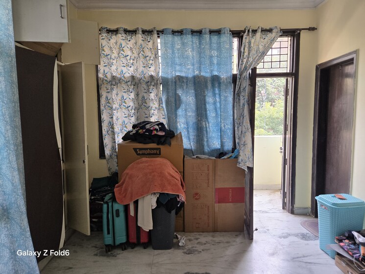 Living Room, sector 61 2 Bedroom 721 Sq.Ft. Apartment In Sector 61 Noida 7860004