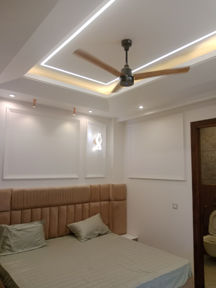Bedroom, sector 73 3 Bedroom 1560 Sq.Ft. Builder Floor In Sector 73 Noida 7860114