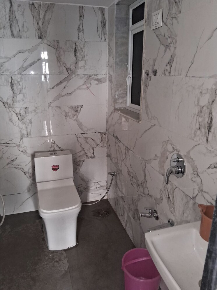 Bathroom, patil-divine-heights 1 Bedroom 550 Sq.Ft. Apartment In Diva Thane 7860117