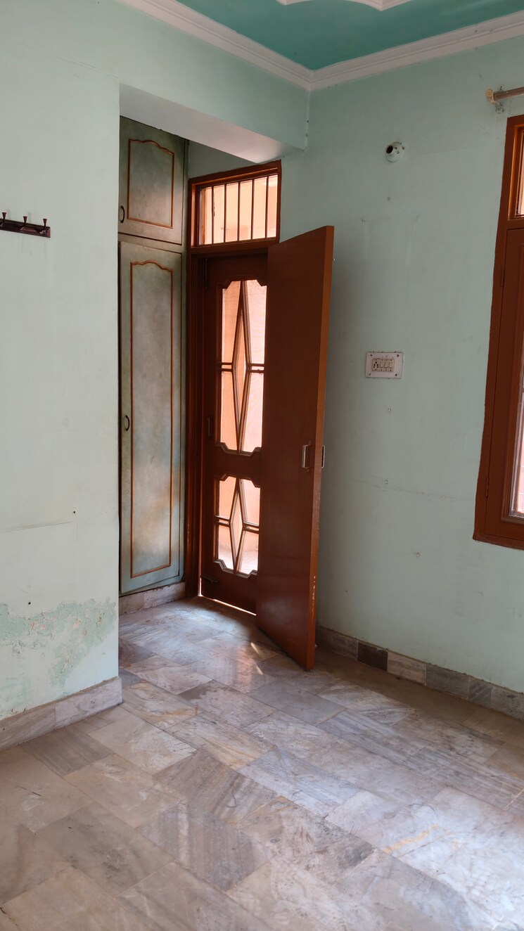 Room, sector 20 3 Bedroom 1400 Sq.Ft. Villa In Sector 20 Panchkula 7860132