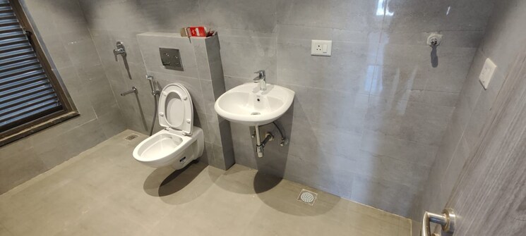 Bathroom, abhirekha-apartments 2 Bedroom 671 Sq.Ft. Apartment In Kandivali West Mumbai 7860118