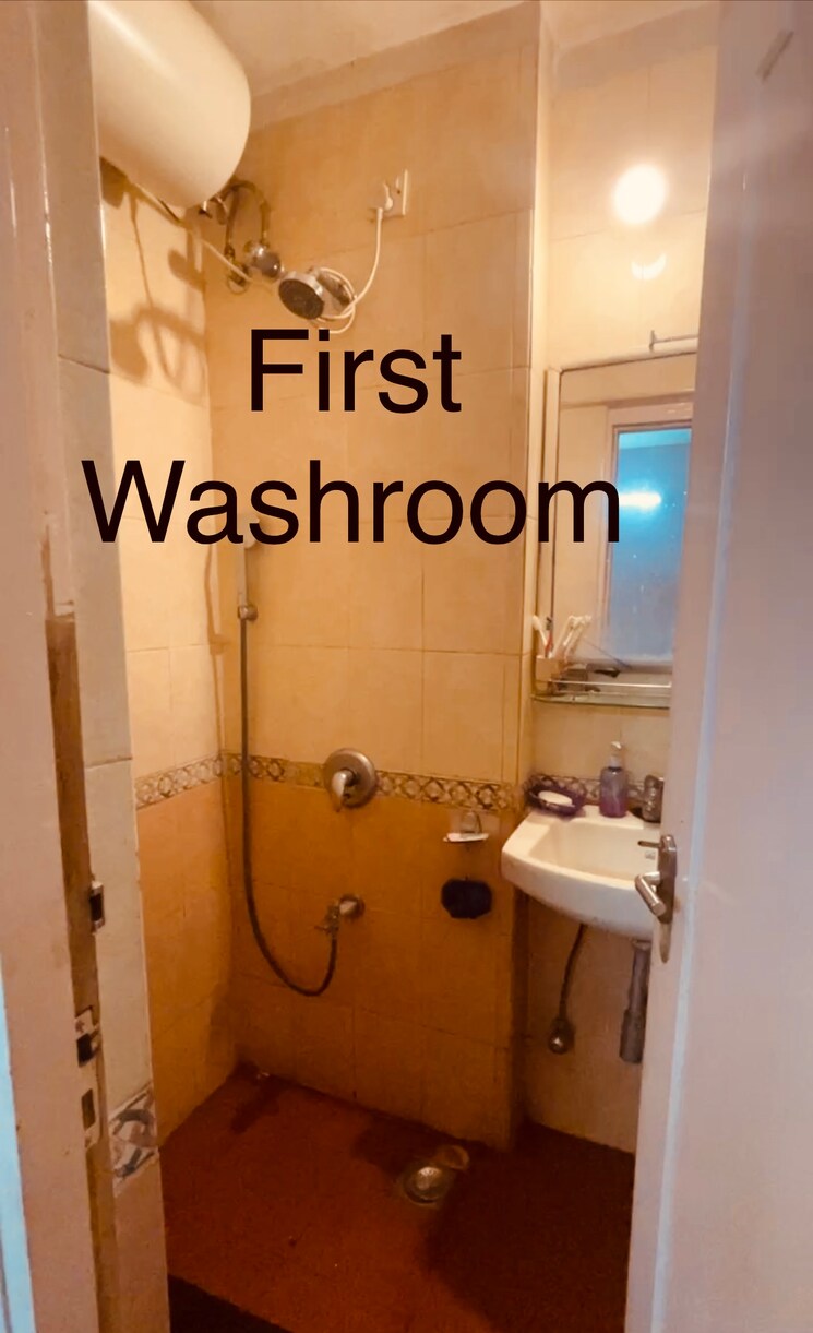 Bathroom, lokhandwala-whispering-palms 2 Bedroom 930 Sq.Ft. Apartment In Kandivali East Mumbai 7860227