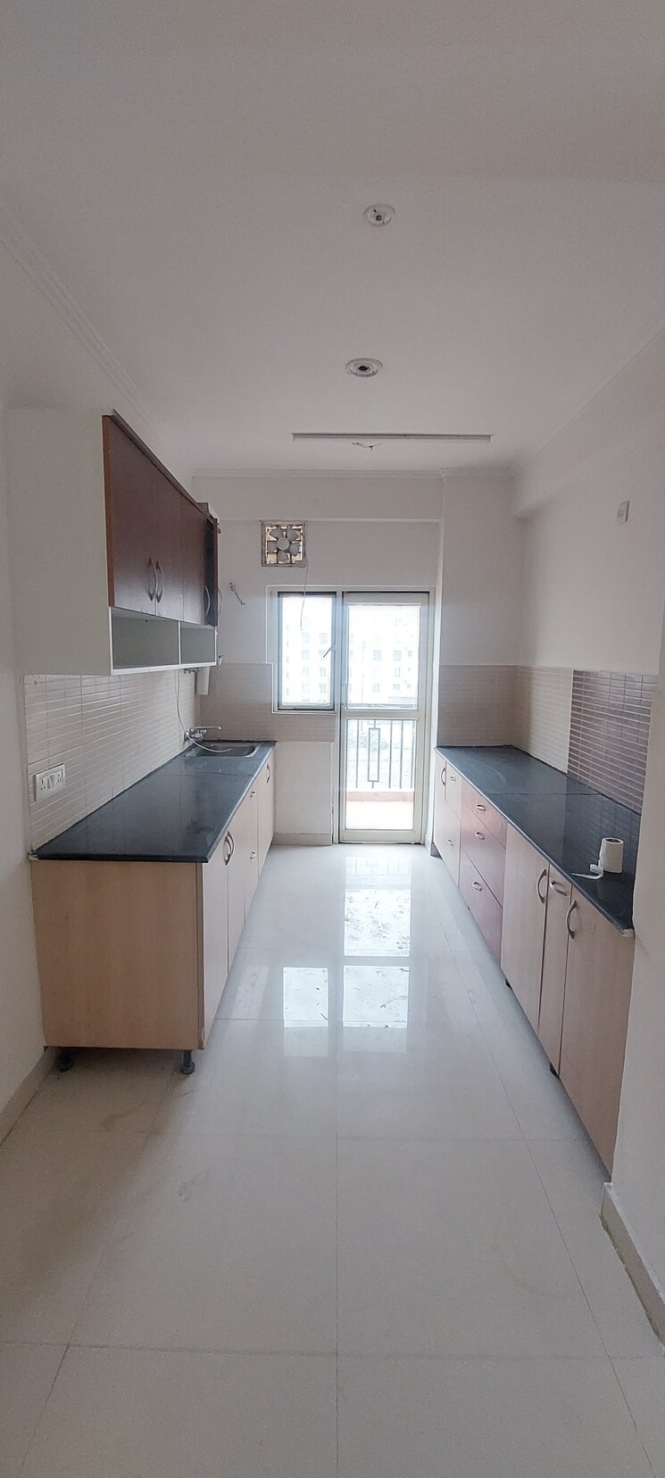 Kitchen, maxblis-white-house 3 Bedroom 1760 Sq.Ft. Apartment In Sector 75 Noida 7860242