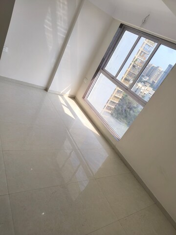 Room in 2 BHK Apartment at Andheri West – for Sale